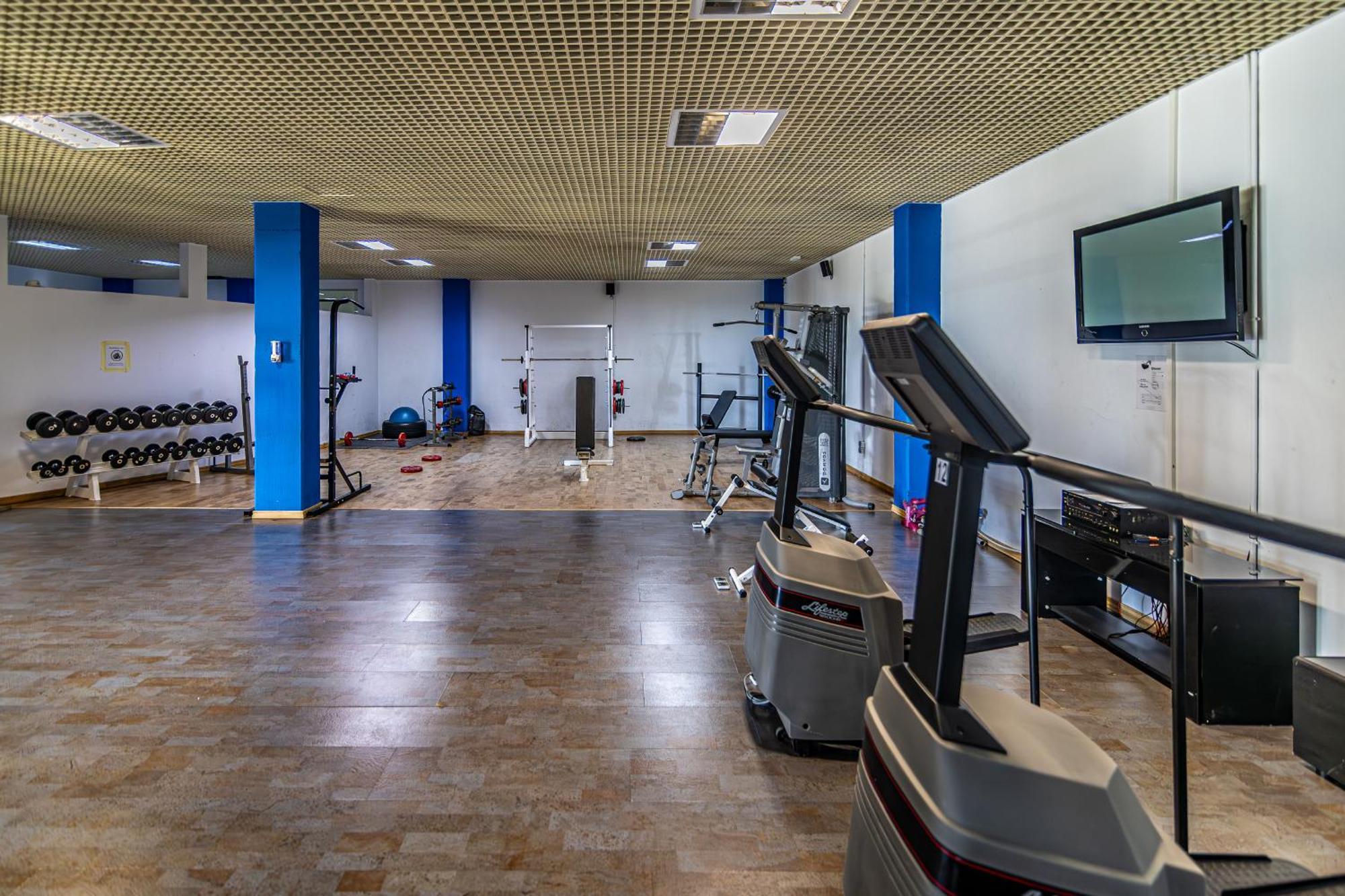 Rentitspain Apartamento Charming Gym, Jacuzzi Y Balcon Естепона Екстериор снимка